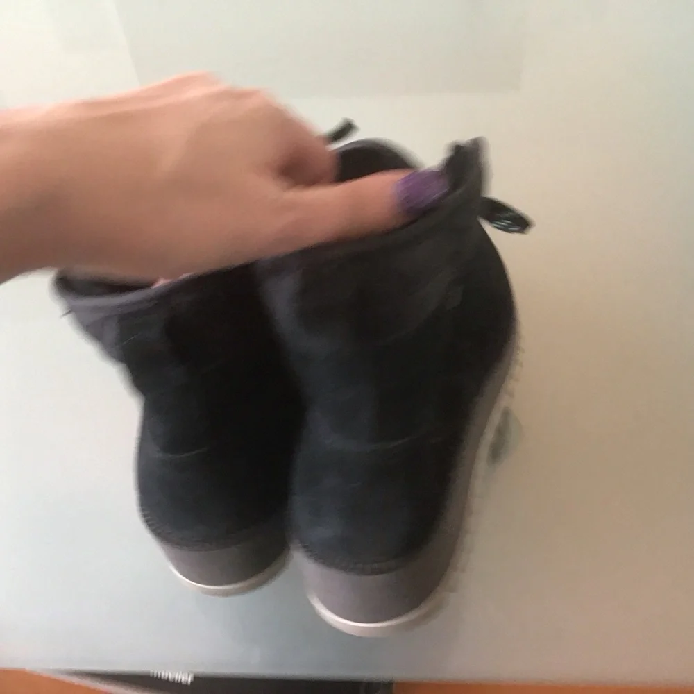 Ugg‎ Australia Birch Black Suede Leather Lace Up Wedge Hiking Snow Boots 8